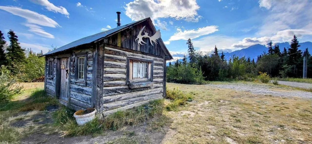 Mount Logan Ecolodge & Retreat Center Haines Junction Buitenkant foto