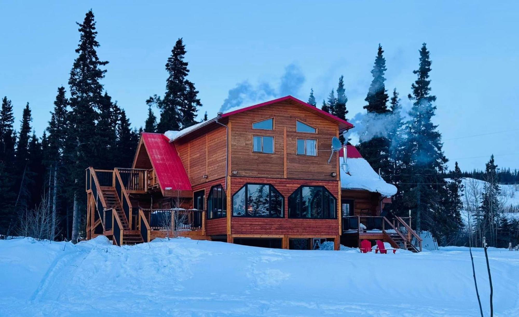 Mount Logan Ecolodge & Retreat Center Haines Junction Buitenkant foto